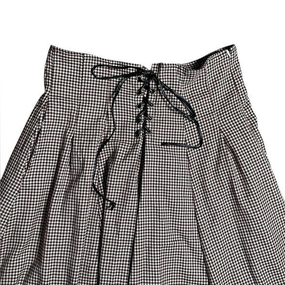 Alice’s Pig Corset High Waisted Gingham Skirt 12 - Picture 2 of 5